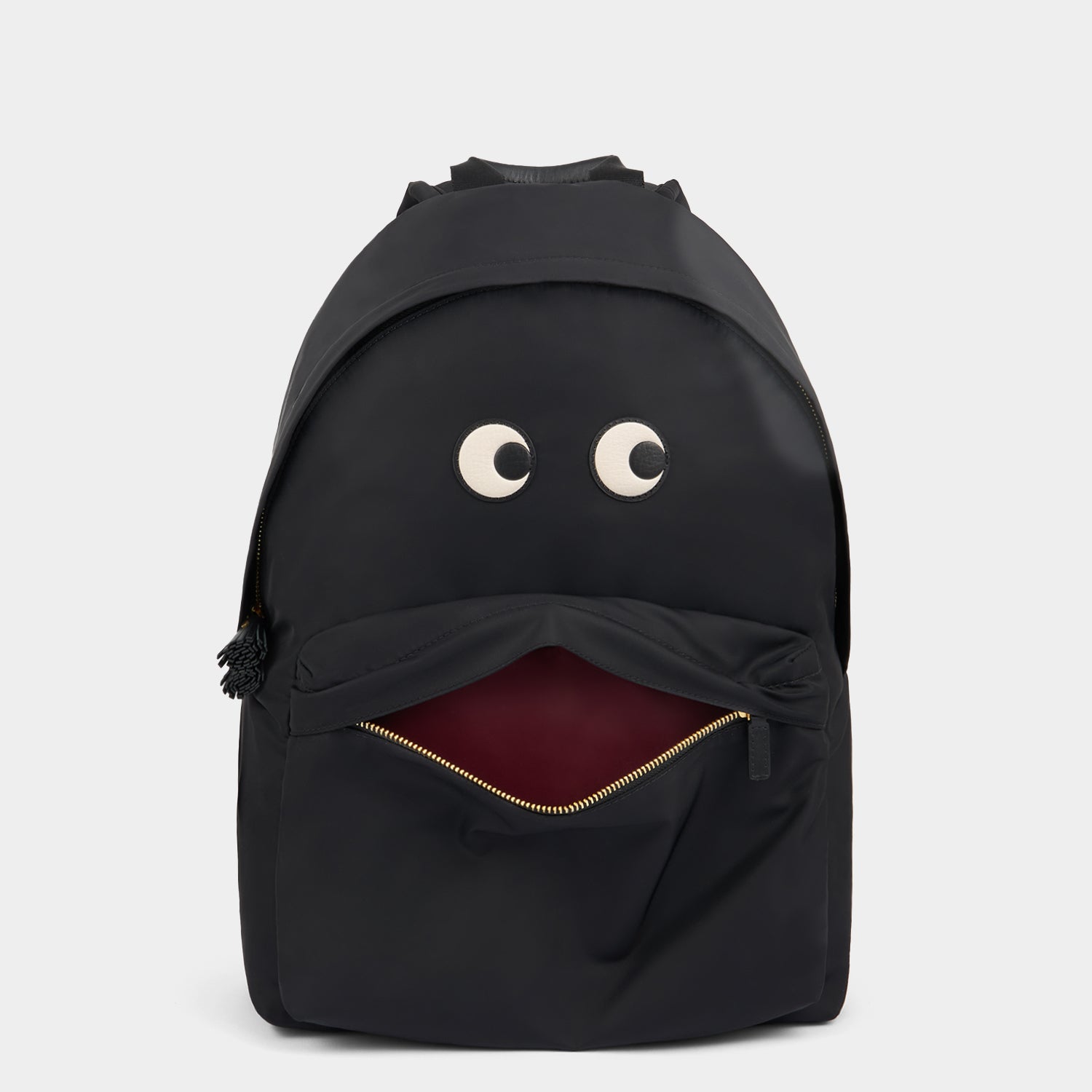アイズ バックパック -

          
             ECONYL® Regenerated Nylon in Black -
          

          Anya Hindmarch JP
