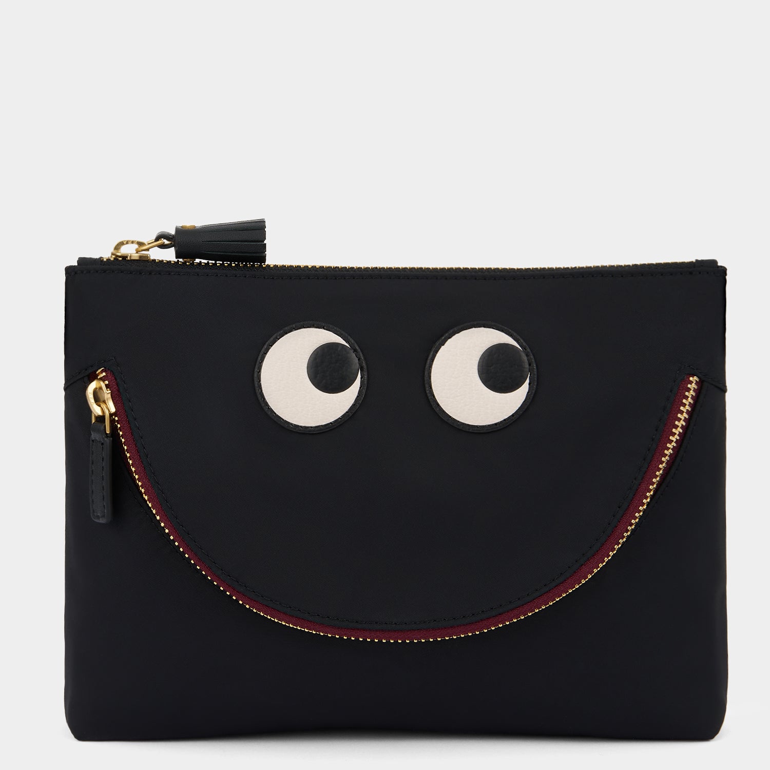 ハッピー アイズ ポーチ -

          
            ECONYL® Regenerated Nylon in Black -
          

          Anya Hindmarch JP
