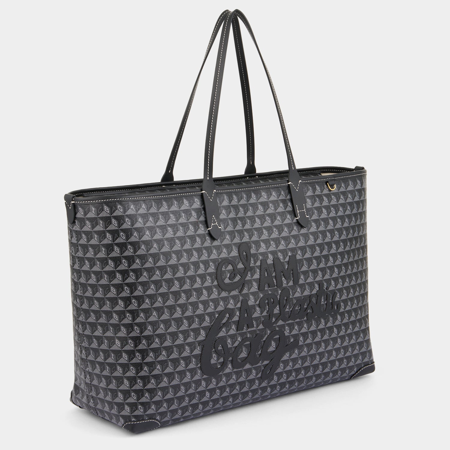 「I AM A Plastic Bag」 モチーフ・ジップ・トート -

          
            Recycled Coated Canvas in Black -
          

          Anya Hindmarch JP
