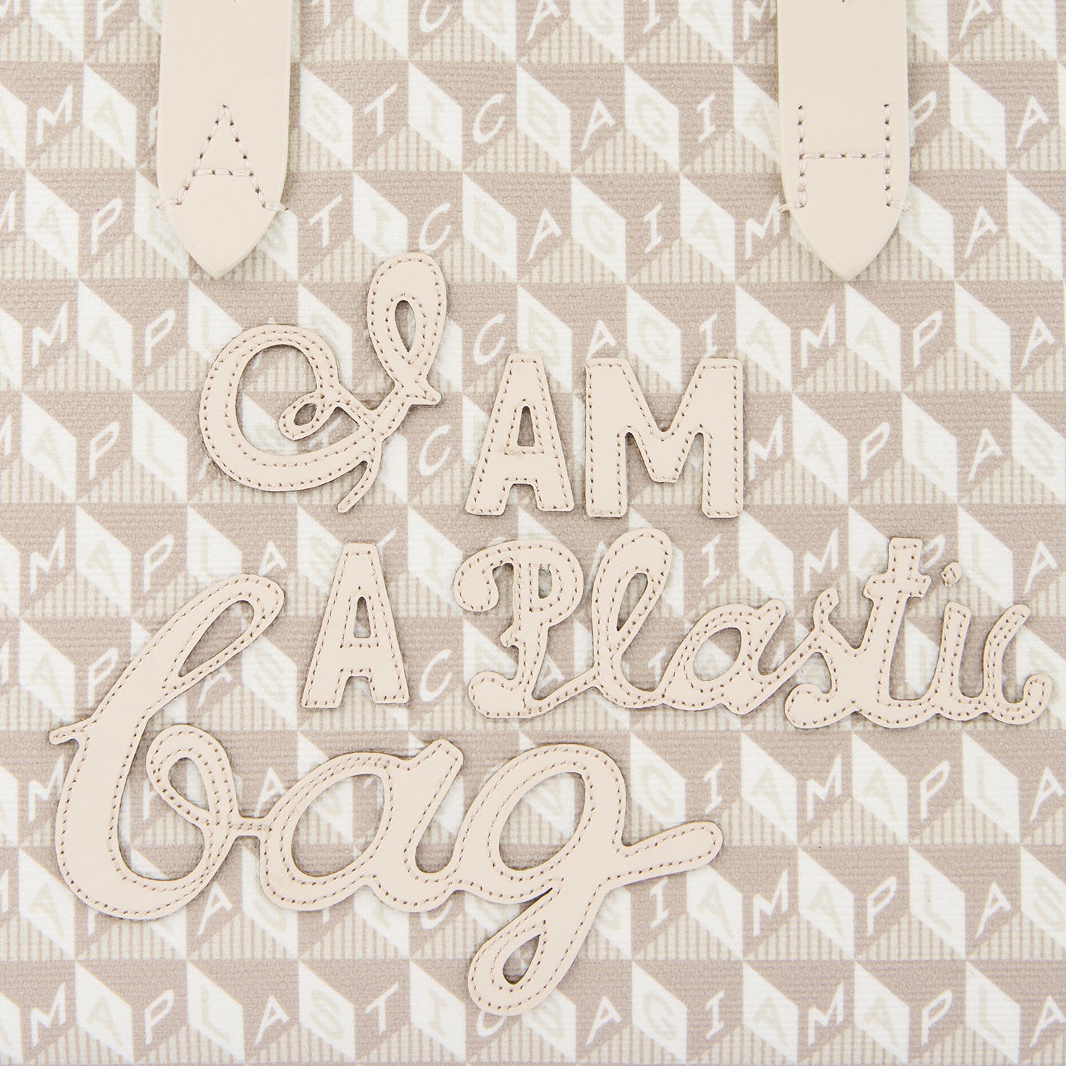 I AM A Plastic Bag」モチーフ・トート [XS] | Anya Hindmarch JP