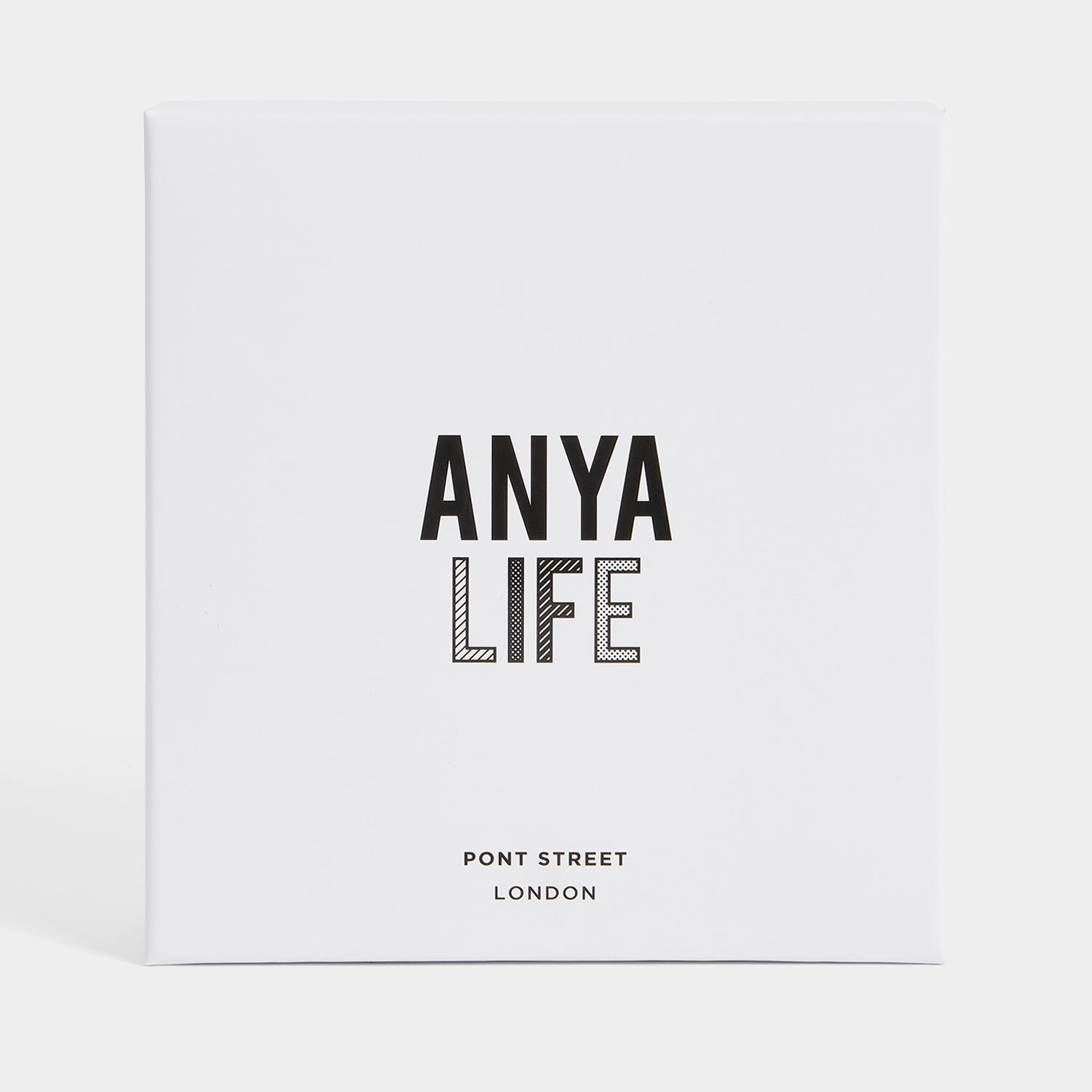 Happy Days ディフューザー -

          
            Ceramic in White -
          

          Anya Hindmarch JP
