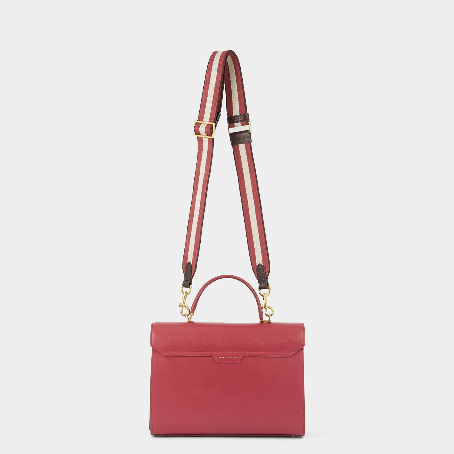 モティマー -

          
            Classic Calf in Damson -
          

          Anya Hindmarch JP
