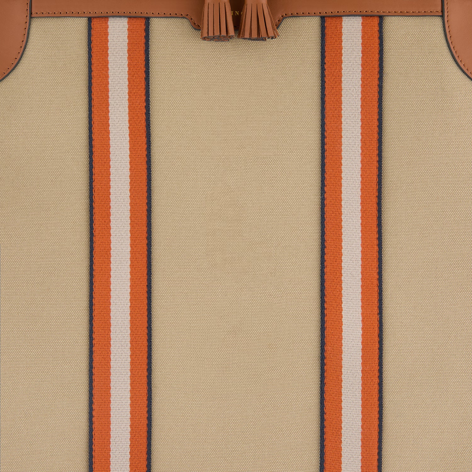 ビスポーク ウォルトン ショート ホール スーツケース -

          
            Canvas in Natural/Tan -
          

          Anya Hindmarch JP
