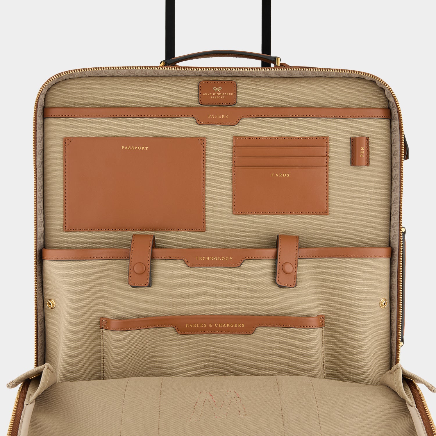 ビスポーク ウォルトン ショート ホール スーツケース -

          
            Canvas in Natural/Tan -
          

          Anya Hindmarch JP
