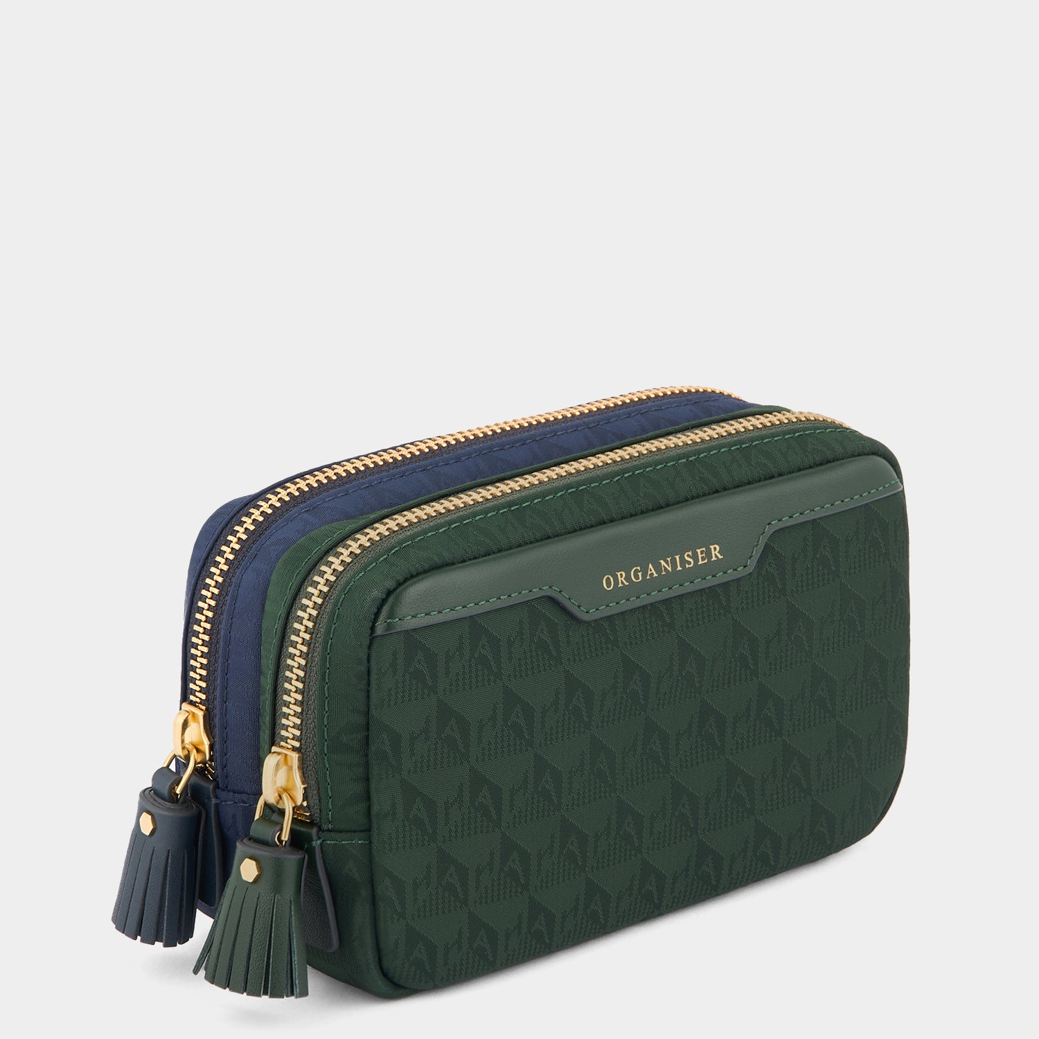 オーガナイザー デュオ ポーチ -

          
            AH Logo Nylon in Dark Holly -
          

          Anya Hindmarch JP
