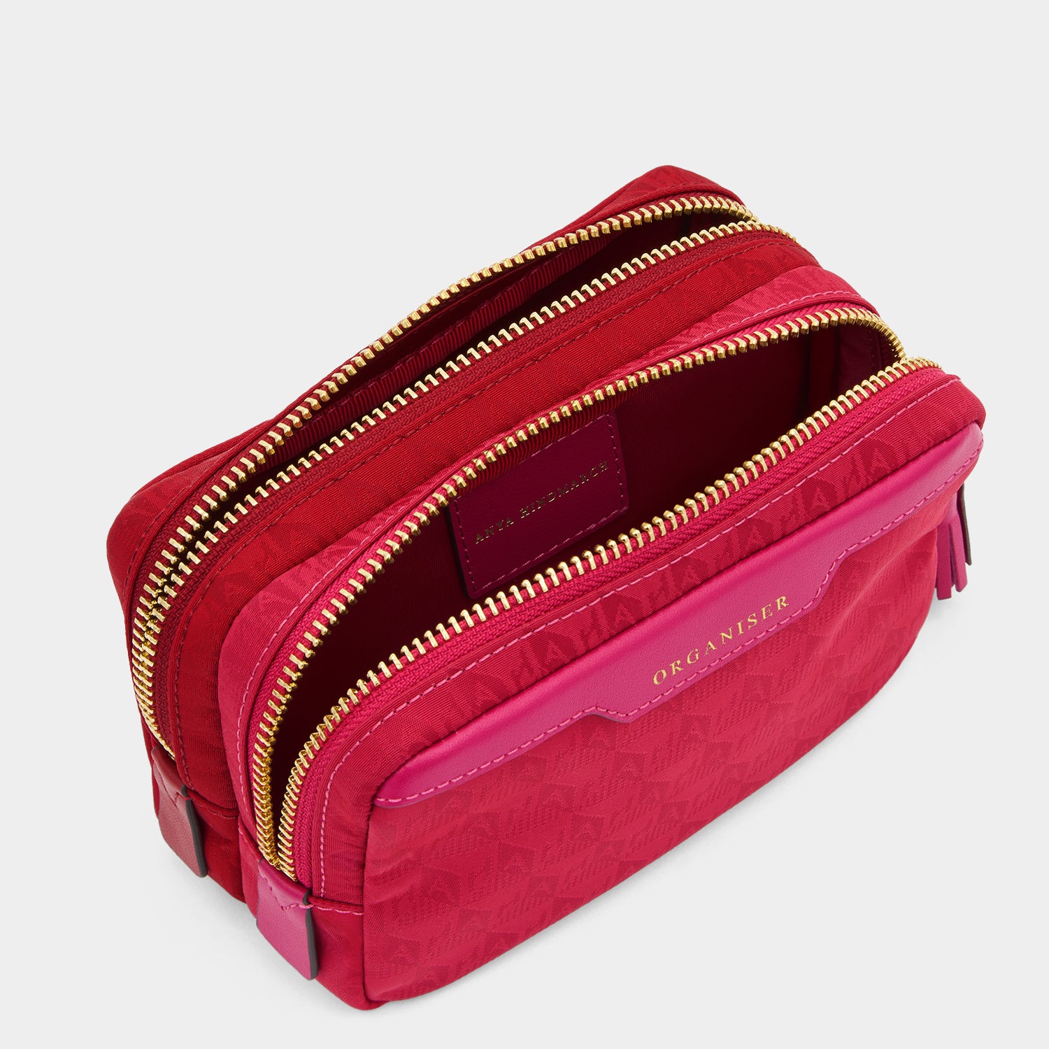 オーガナイザー デュオ ポーチ -

          
            AH Logo Nylon in Magenta -
          

          Anya Hindmarch JP

