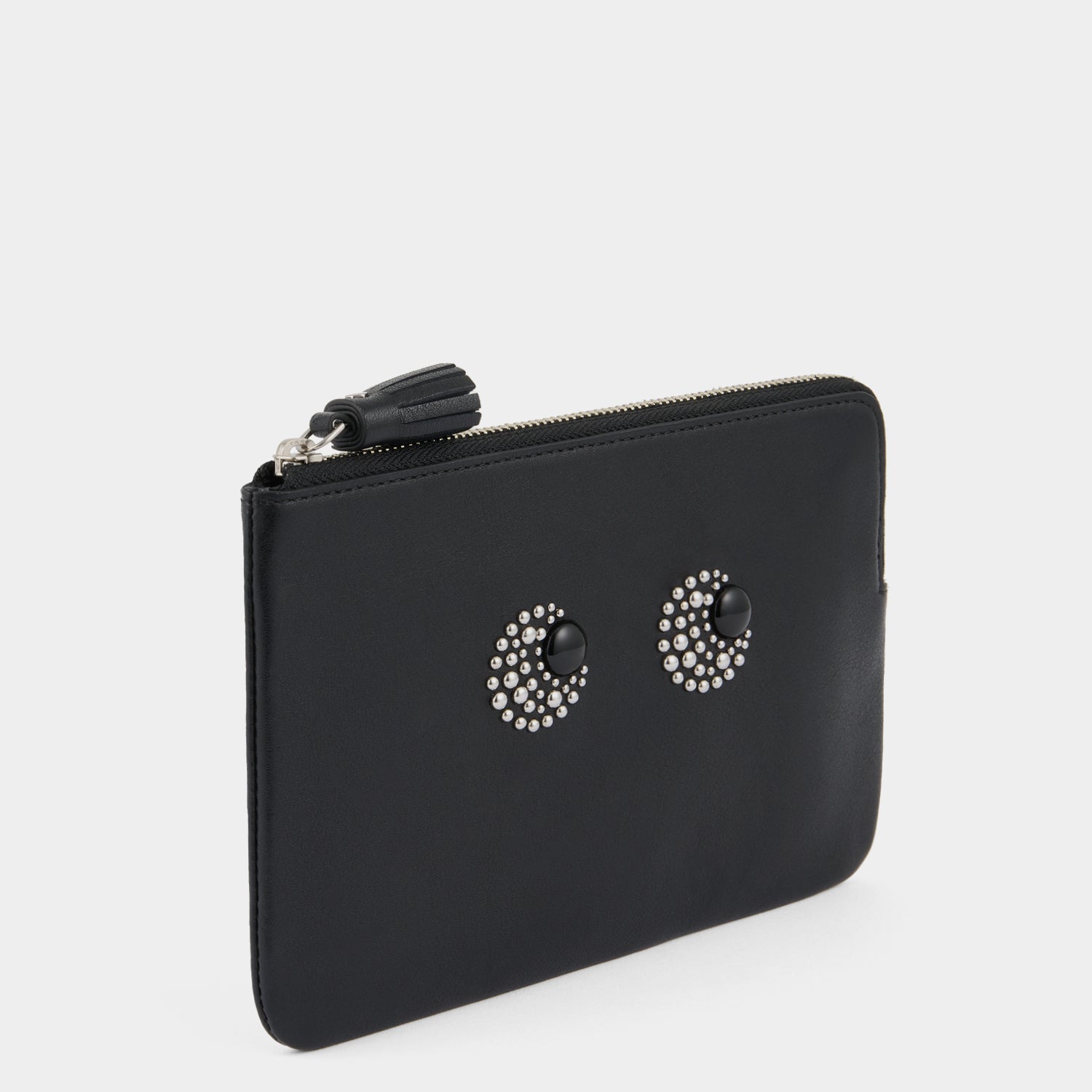 アイズ スタッド ジップ ルースポケット -

          
            Satin Leather in Black -
          

          Anya Hindmarch JP
