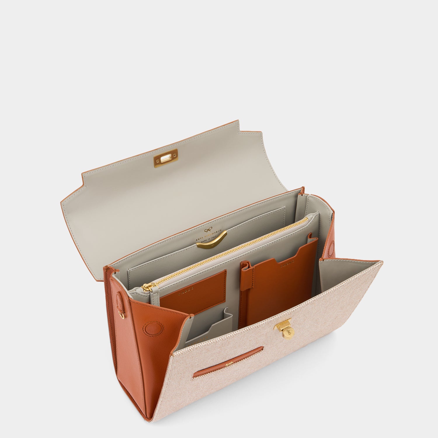 モティマー -

          
            Silky Calf in Spice -
          

          Anya Hindmarch JP
