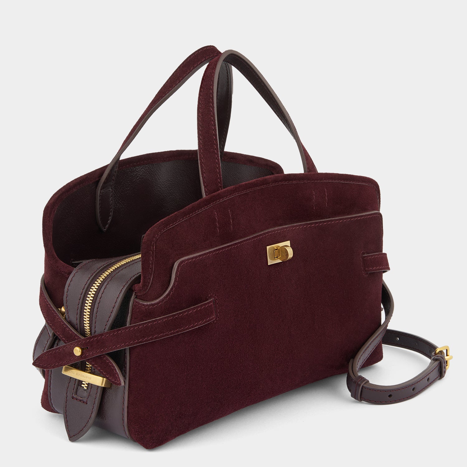 ウィルソン クロスボディ -

          
            Suede in Grape -
          

          Anya Hindmarch JP
