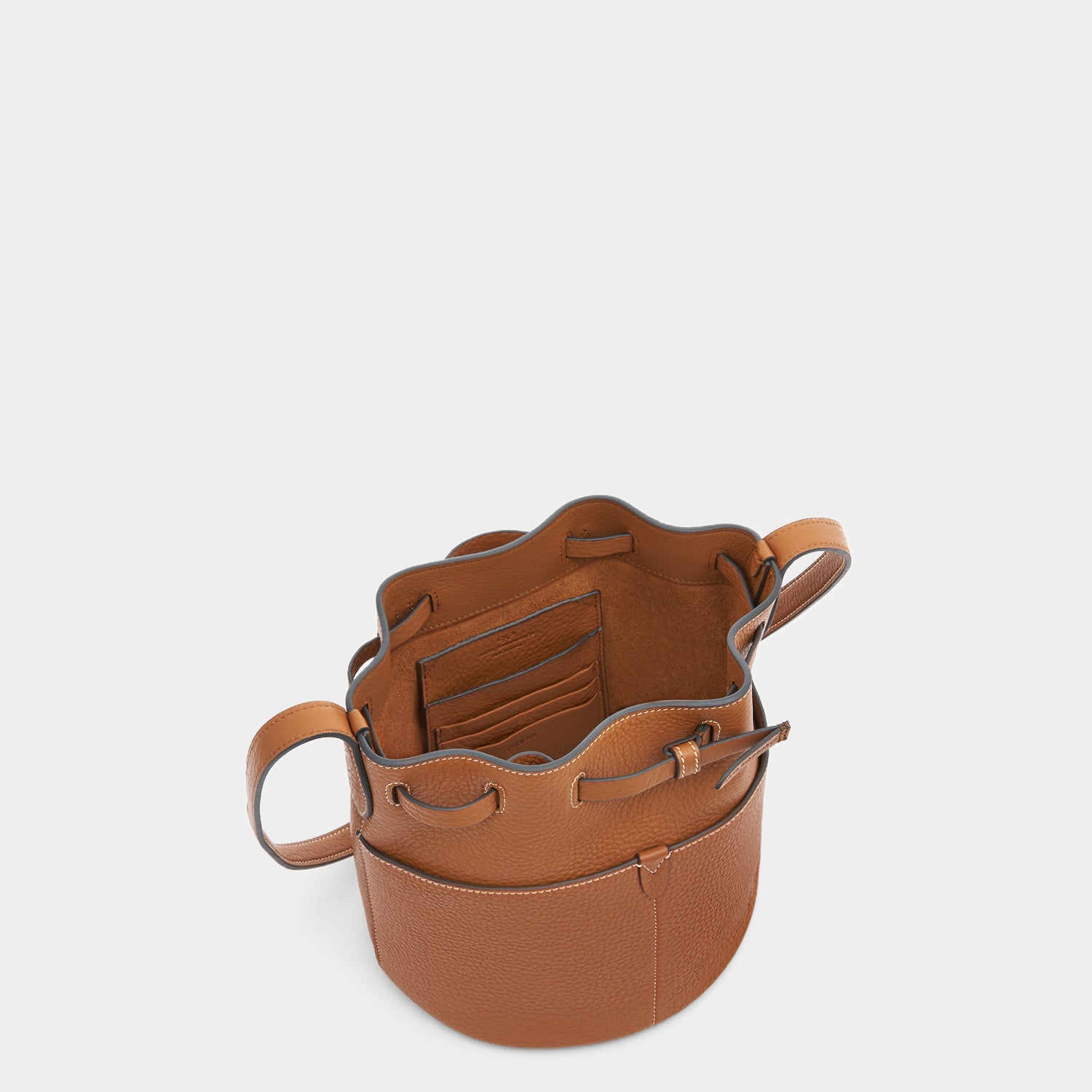 Return To Nature スモール バケット バッグ -

          
            Eco Natural Grain in Pecan -
          

          Anya Hindmarch JP
