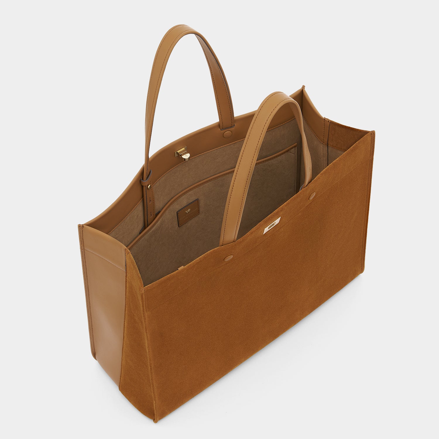 モティマー トート -

          
            Silky Calf in Manilla -
          

          Anya Hindmarch JP
