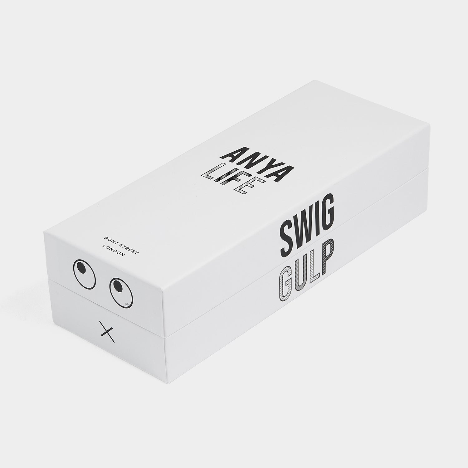 アイズ フラスク -

          
            Stainless Steel in Black -
          

          Anya Hindmarch JP
