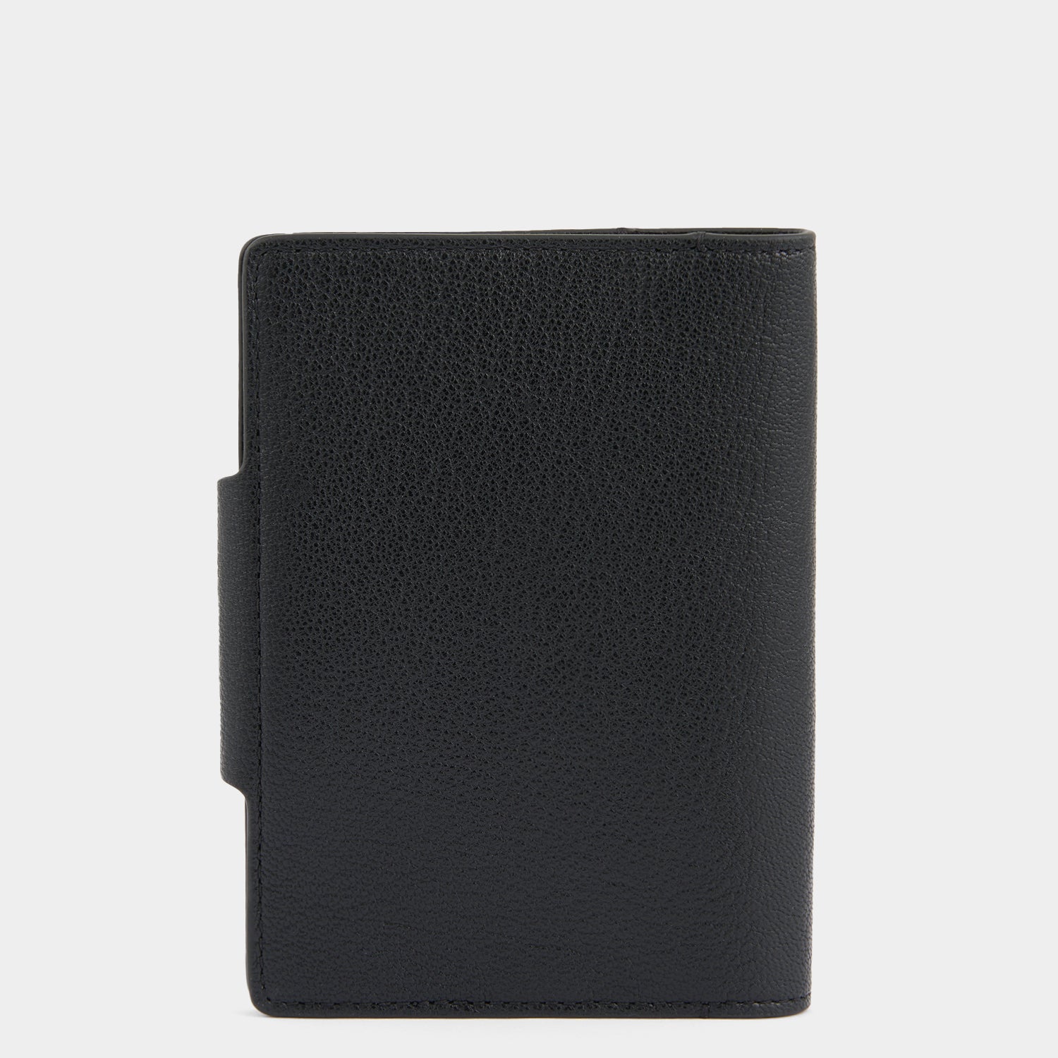 アイズ パスポート ケース -

          
            Shiny Capra in Black -
          

          Anya Hindmarch JP
