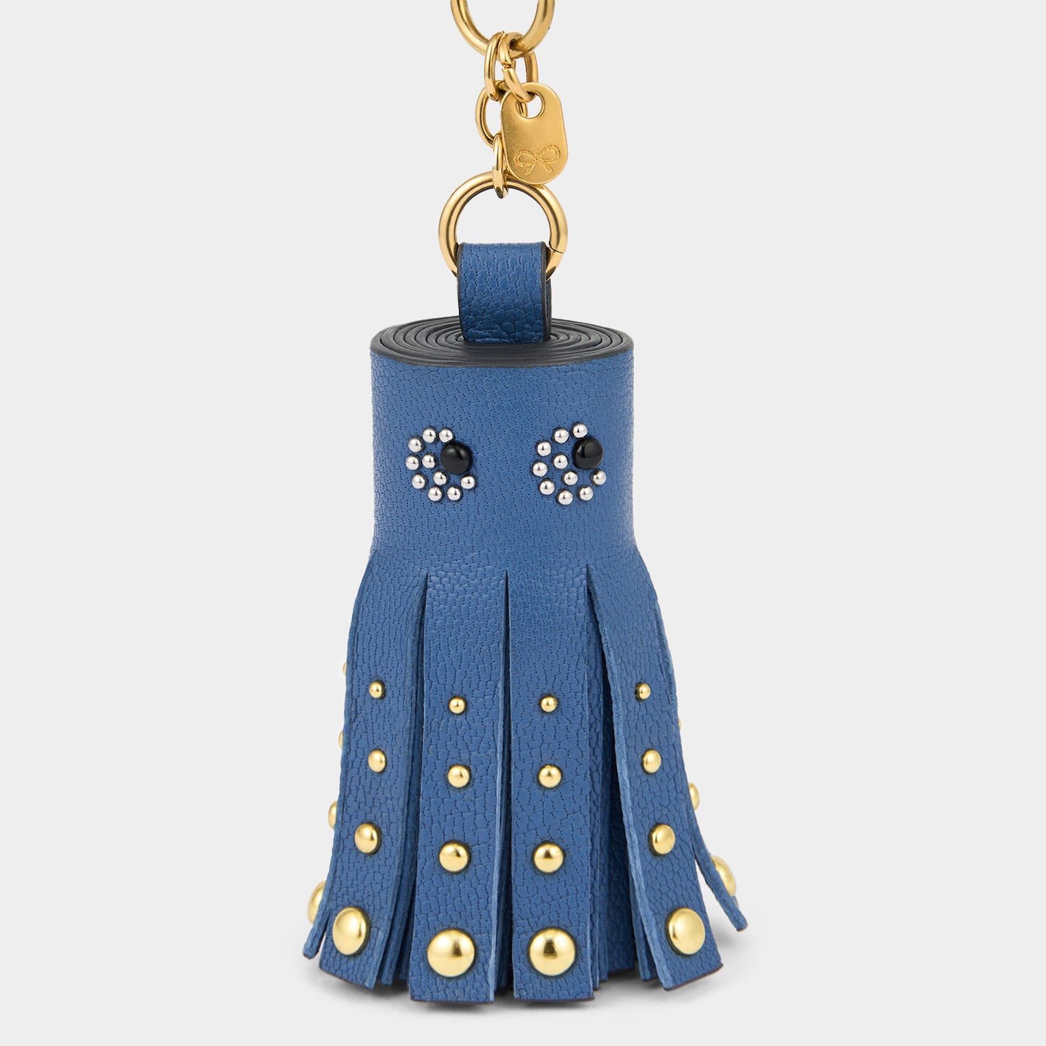 アイズ スタッド タッセル チャーム -

          
            Shiny Capra in Periwinkle -
          

          Anya Hindmarch JP
