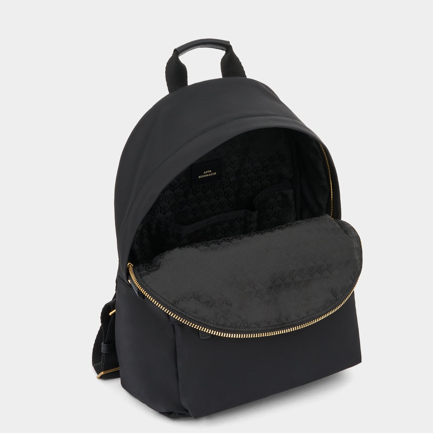 アイズ バックパック キッズ -

          
            Recycled Nylon with PU in Black -
          

          Anya Hindmarch JP
