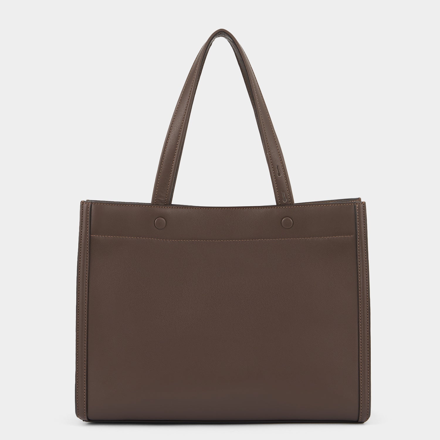 Mortimer：モティマー・パーフォレイテッド・スモール・トート -

          
            Smooth Leather in Truffle Brown -
          

          Anya Hindmarch JP
