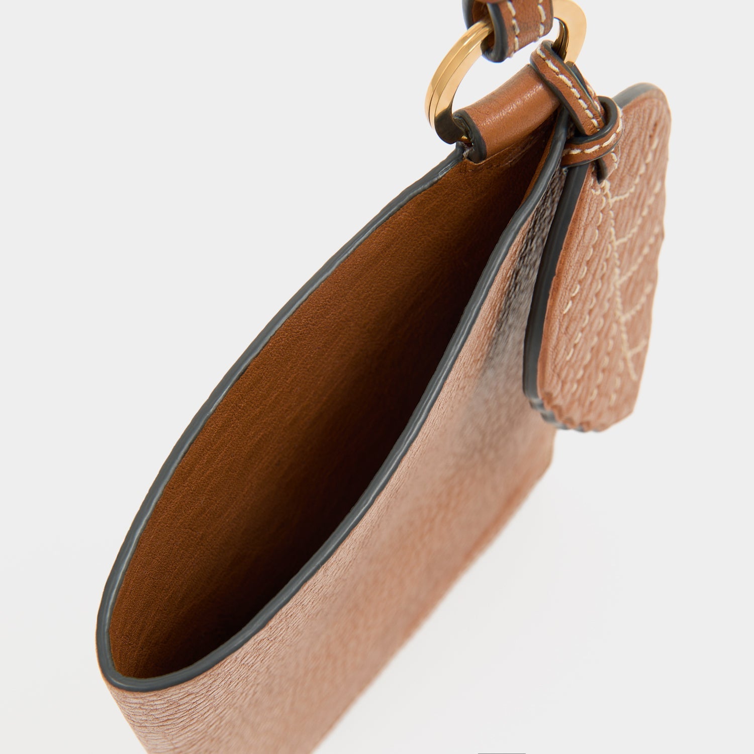 「Return To Nature」ストラップ・フォーン・ポーチ -

          
            Natural Grain Leather in Pecan -
          

          Anya Hindmarch JP

