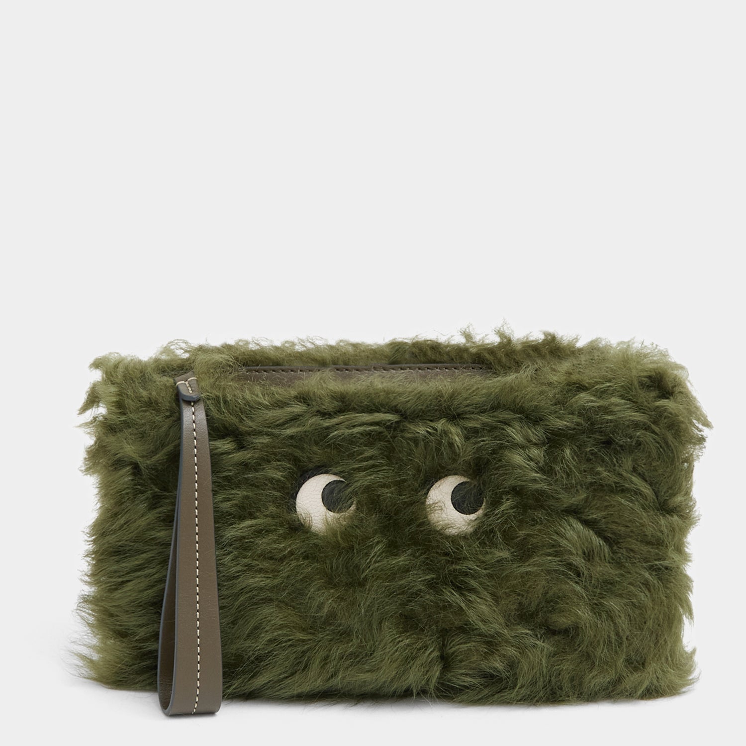 Eyes シアリング・クラッチ -

          
            Shearling/Smooth Leather in Khaki Green -
          

          Anya Hindmarch JP
