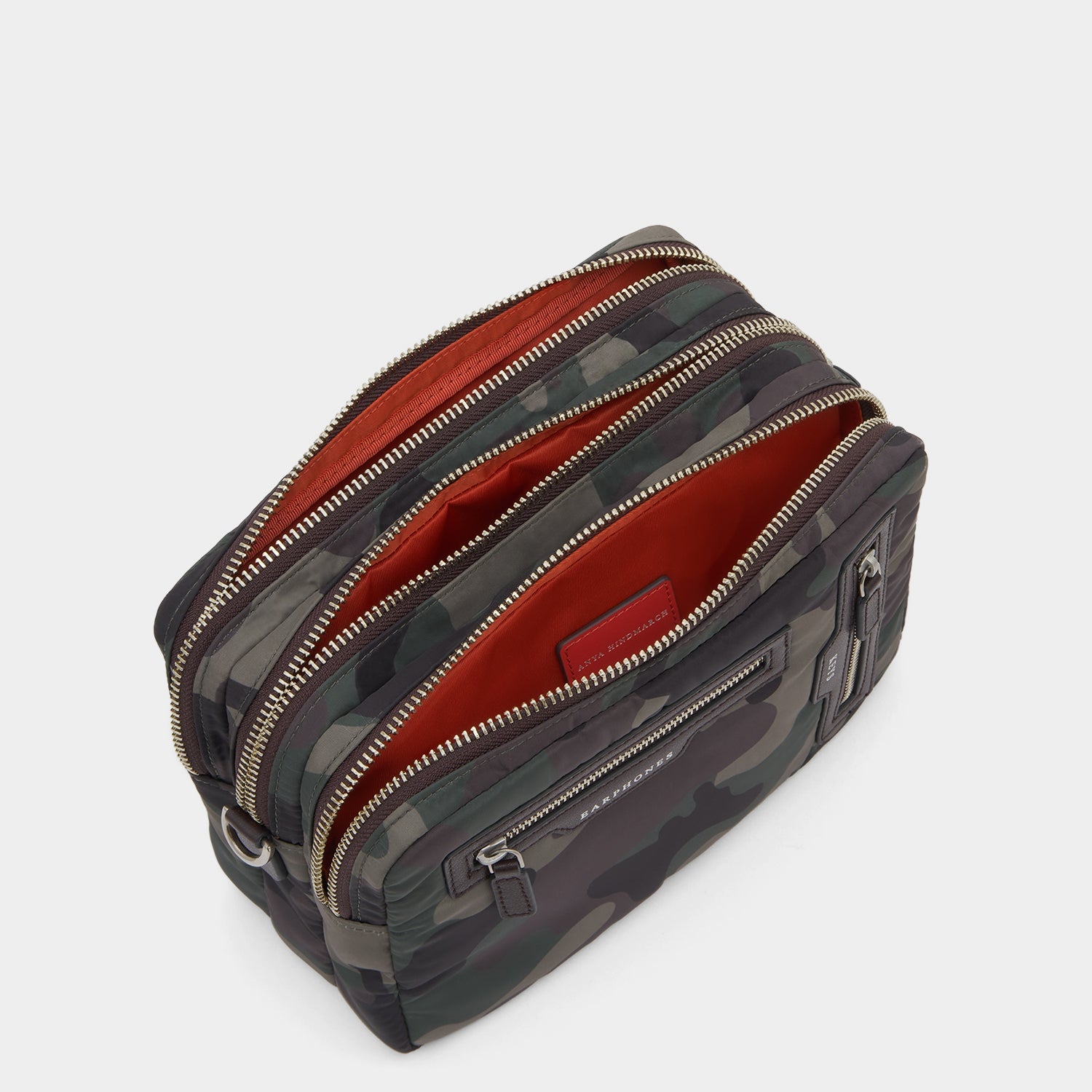 トリプル・ジップ・クロスボディ -

          
            Recycled Nylon in Camouflage -
          

          Anya Hindmarch JP
