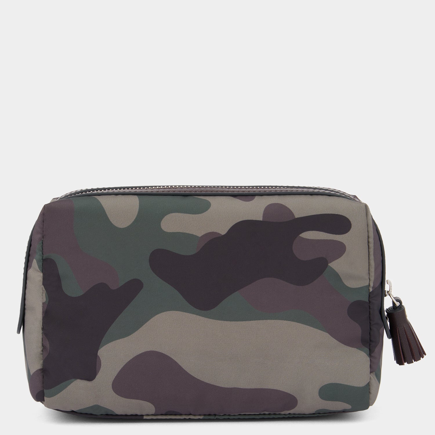 インポータント・シングス・ポーチ -

          
            Recycled Nylon in Camouflage -
          

          Anya Hindmarch JP
