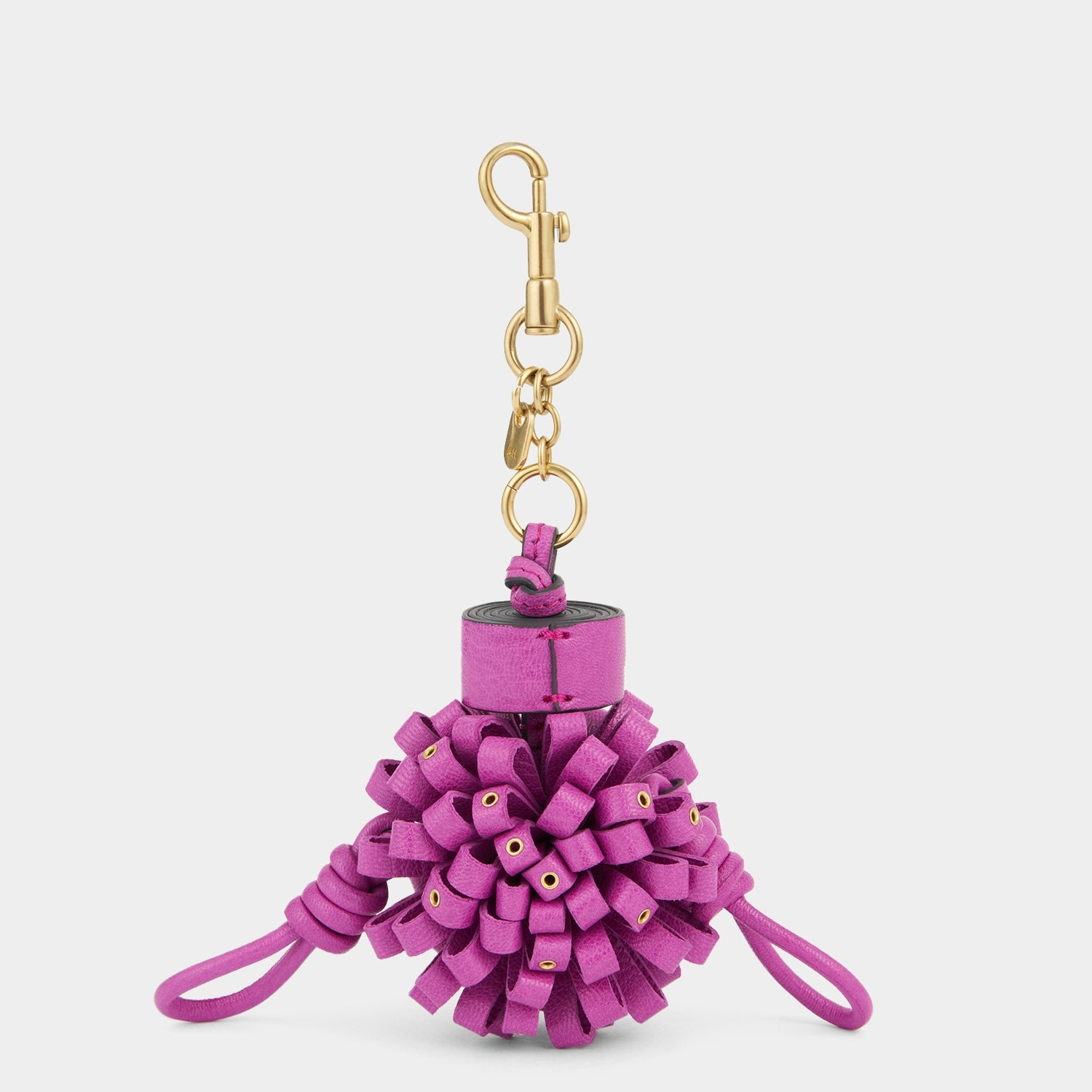 アイレット・キャラクター・チャーム -

          
            Sooth Leather in Bramble Pink -
          

          Anya Hindmarch JP

