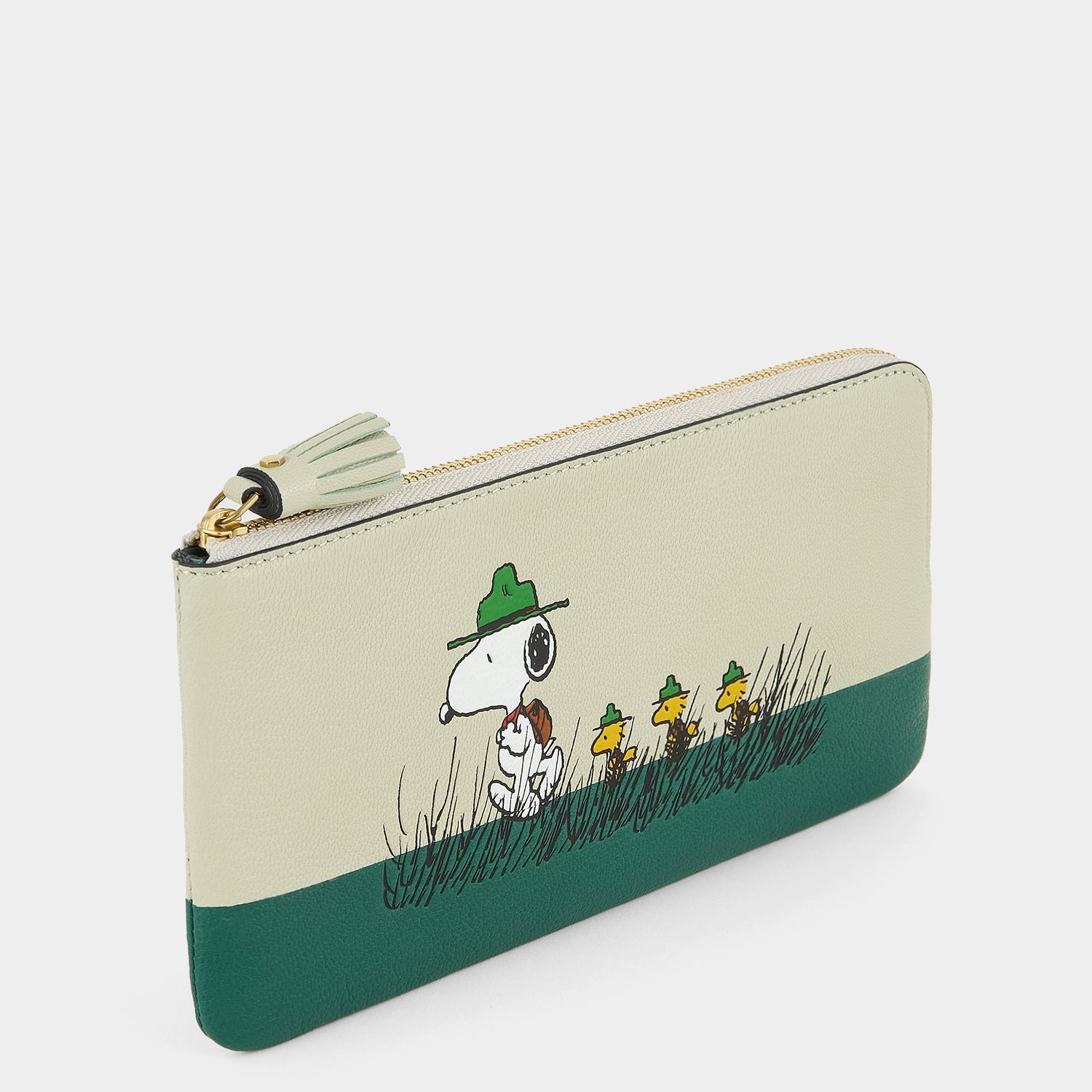 Peanuts「Snoopy」ジップ・ルースポケット -

          
            Capra Leather in Eau De Nil Green -
          

          Anya Hindmarch JP

