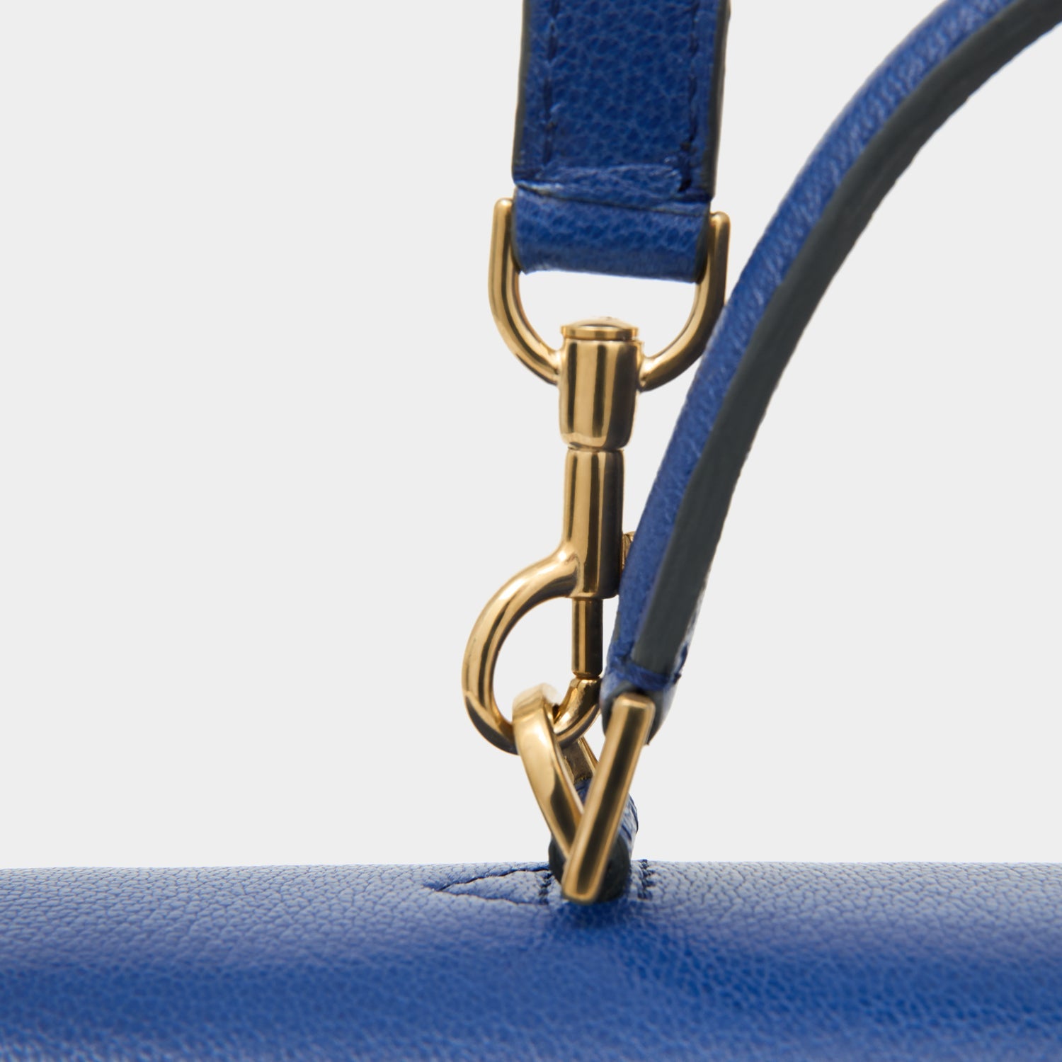 Peanuts「Snoopy」Mortimer：モティマー・トップハンドル -

          
            Capra Leather in Monday Blue -
          

          Anya Hindmarch JP
