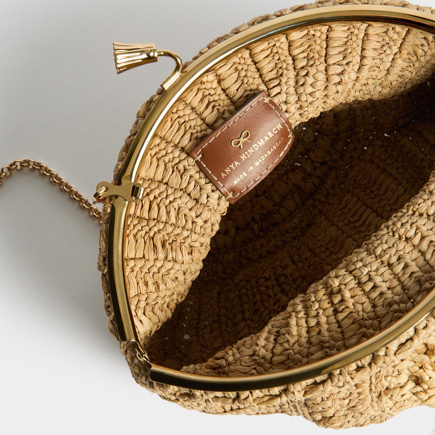 Shell モード | Anya Hindmarch JP