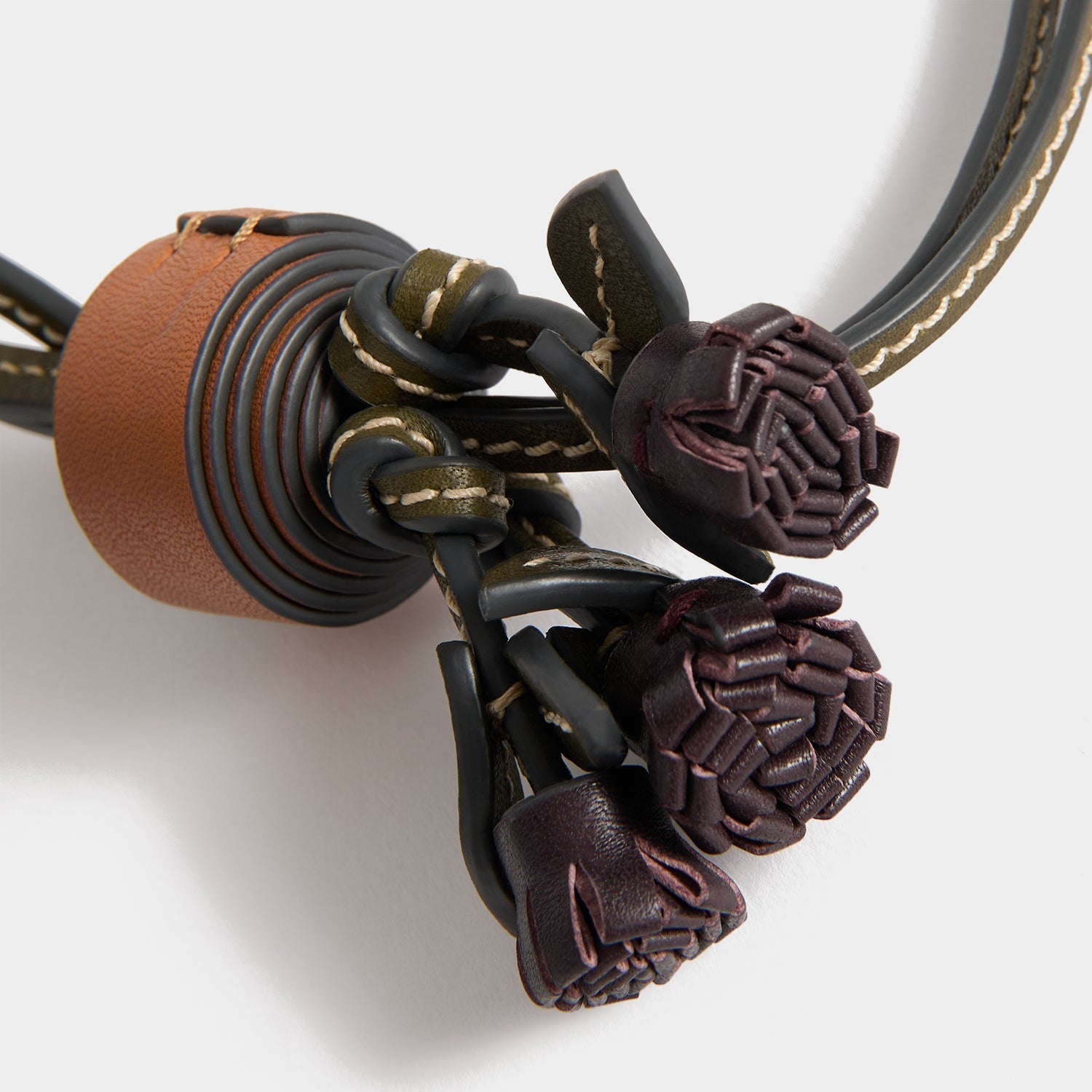 Return to Nature」ポテト・チャーム | Anya Hindmarch JP