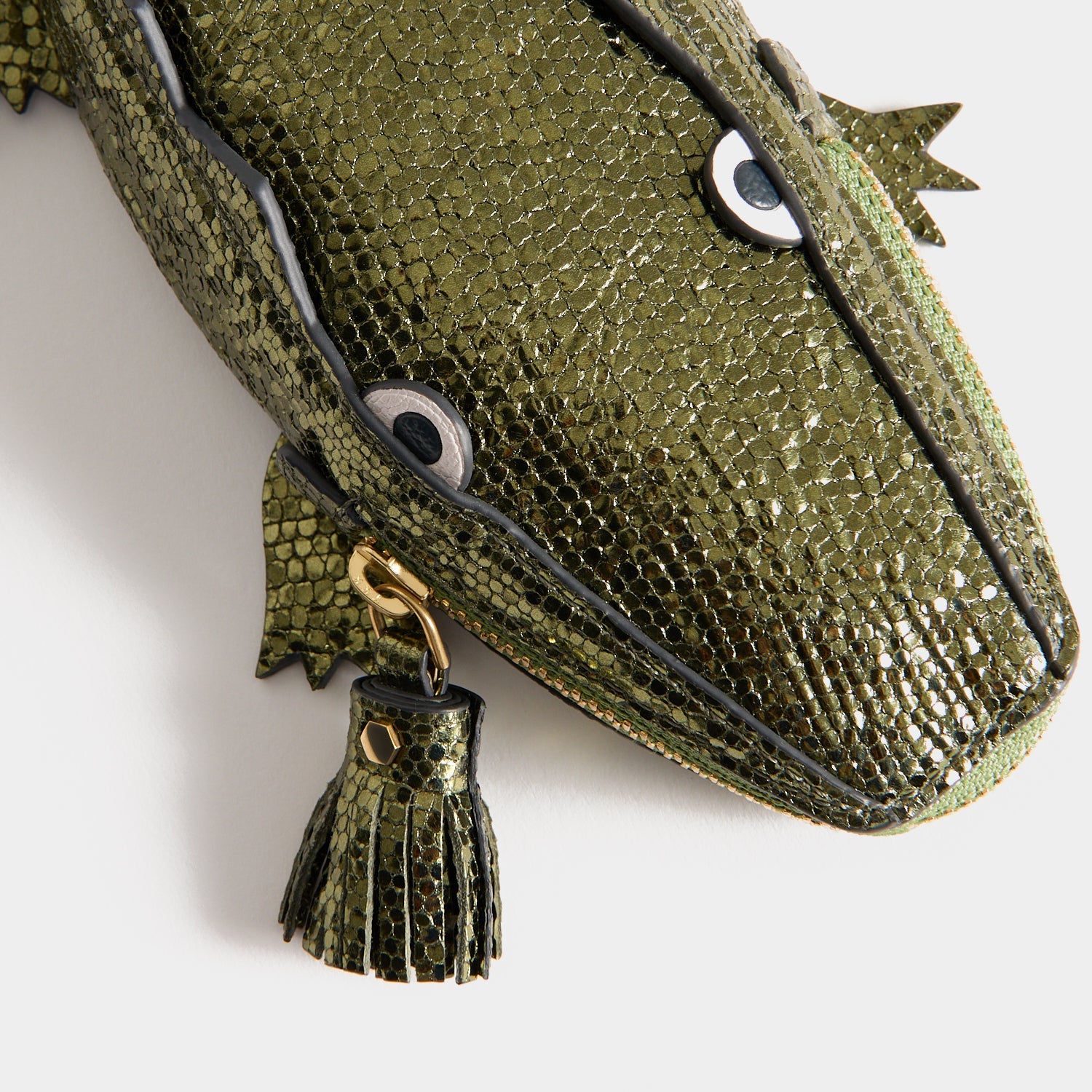 クロコダイル・ポーチ | Anya Hindmarch JP