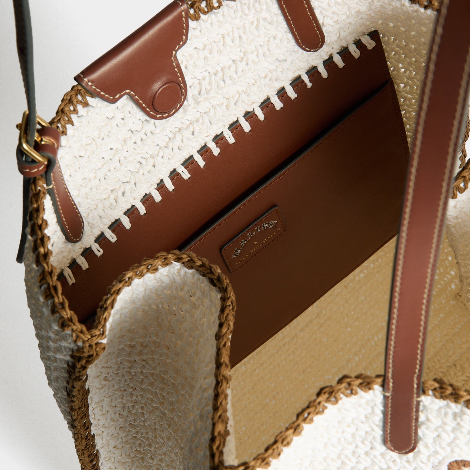 Malibu」トート | Anya Hindmarch JP