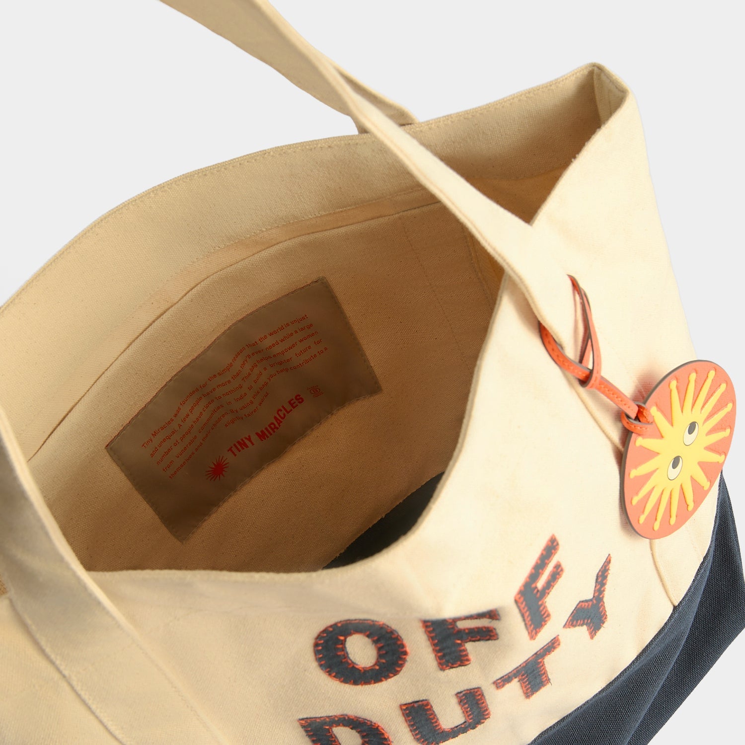 Off Duty トート | Anya Hindmarch JP