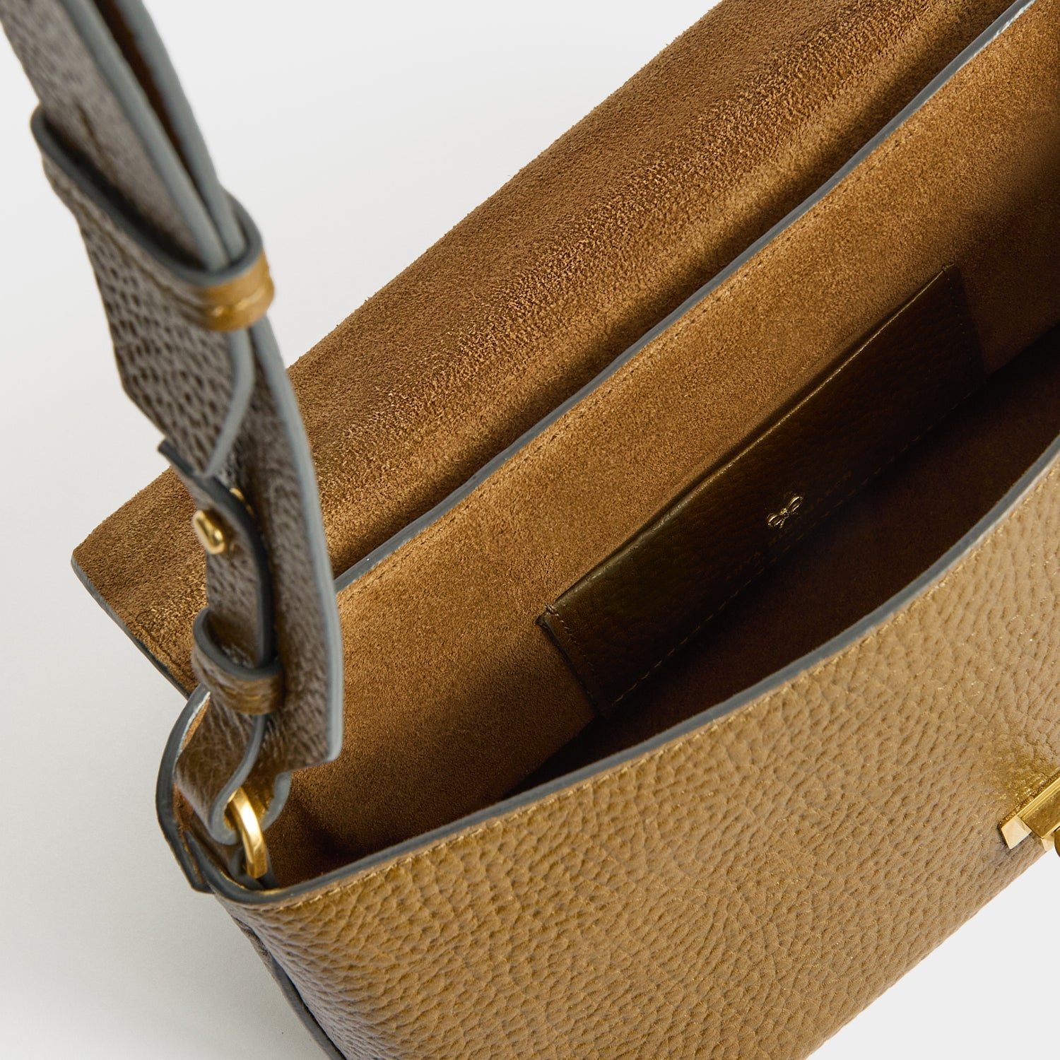 Mortimer：モティマー・クロスボディ | Anya Hindmarch JP
