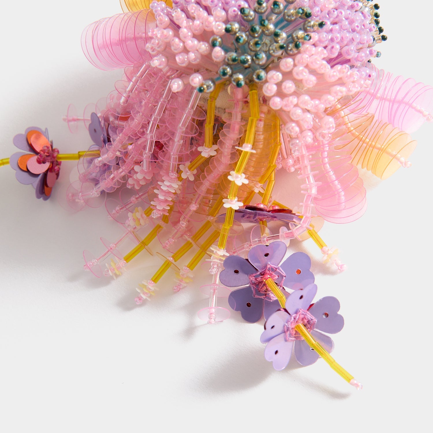 海の生きもの」チャーム（Embellish） | Anya Hindmarch JP