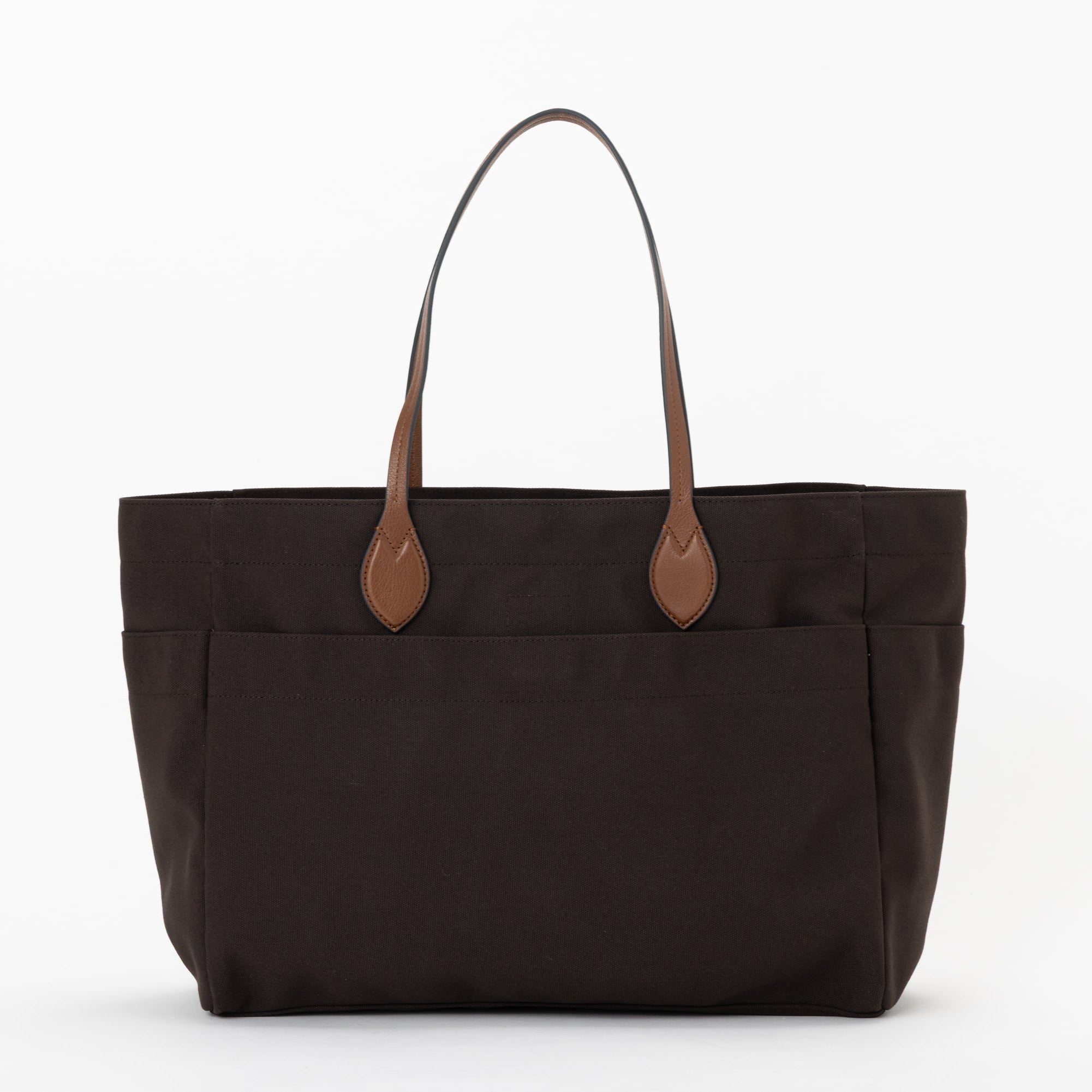 「Papers」ハウスホールド・トート -

          
            Recycled Canvas in Khaki -
          

          Anya Hindmarch JP
