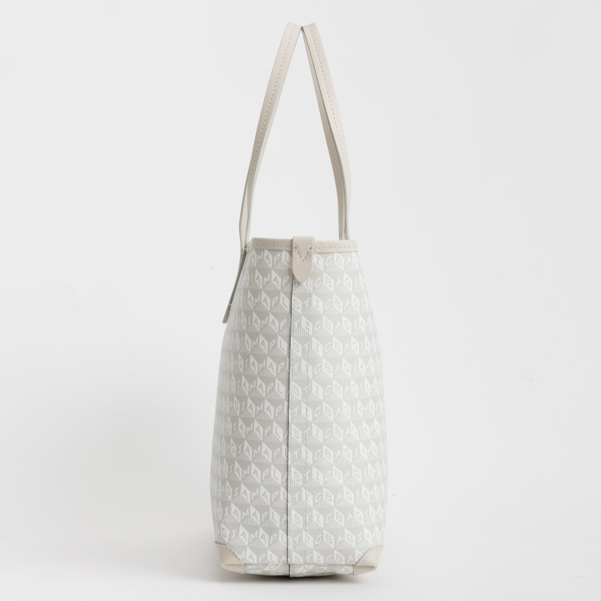 I AM A Plastic Bag」スモール・ジップ・トート | Anya Hindmarch JP