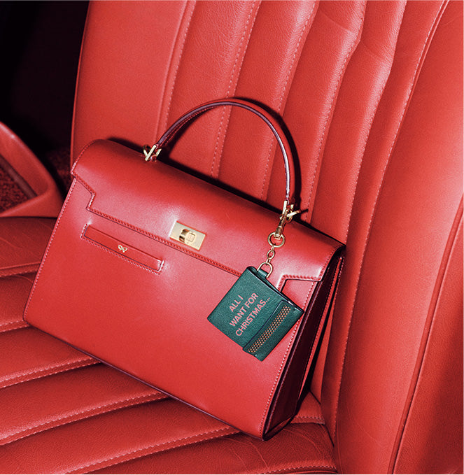 アニヤ・ハインドマーチ公式オンラインストア | Anya Hindmarch | Anya