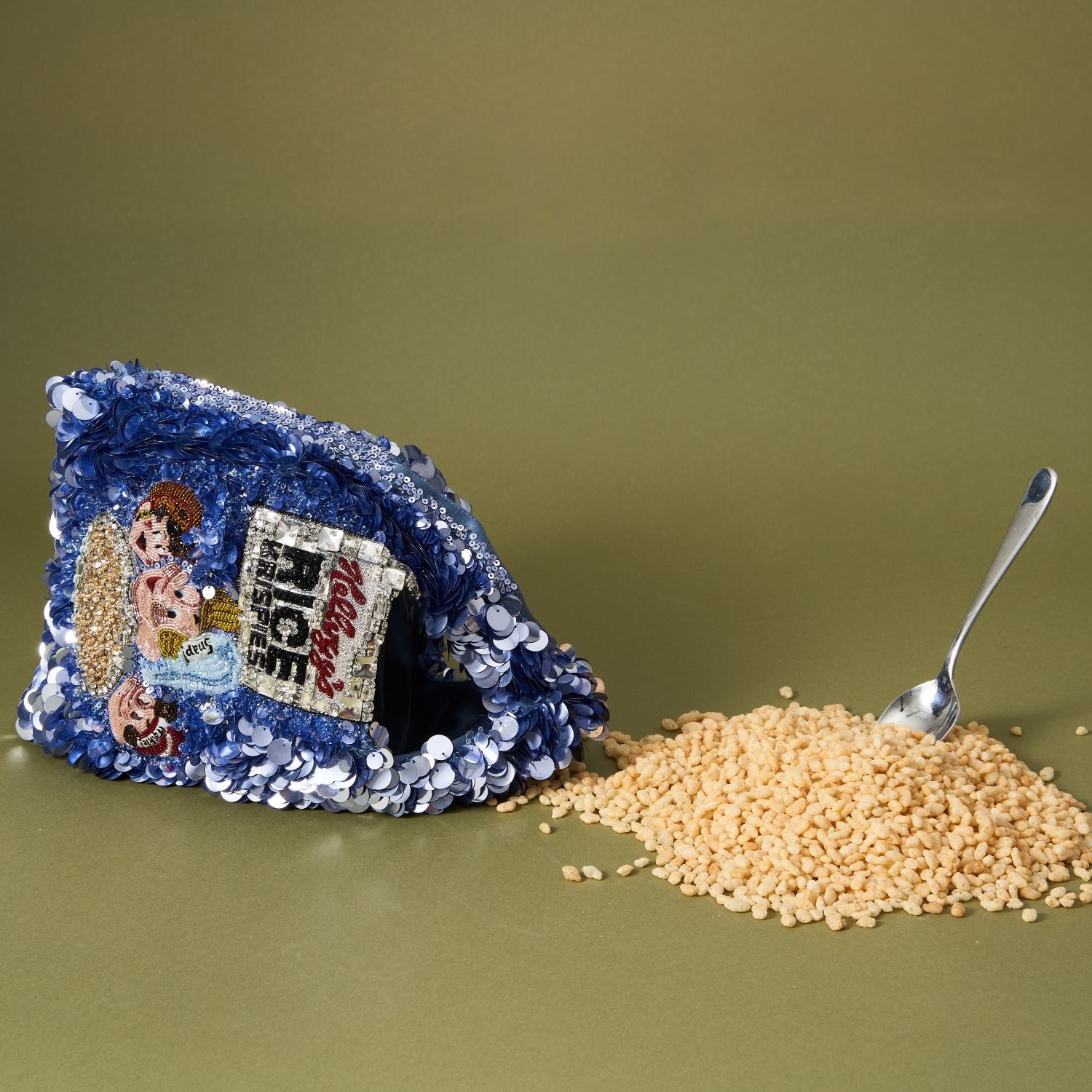 「Rice Krispies」 トート -

          
            Satin in Sky Blue -
          

          Anya Hindmarch JP
