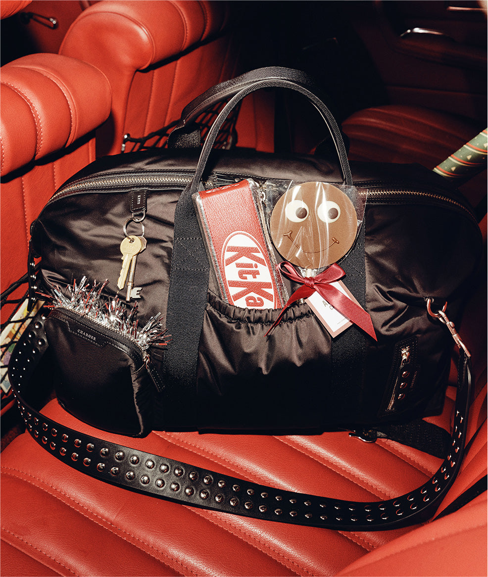 アニヤ・ハインドマーチ公式オンラインストア | Anya Hindmarch | Anya