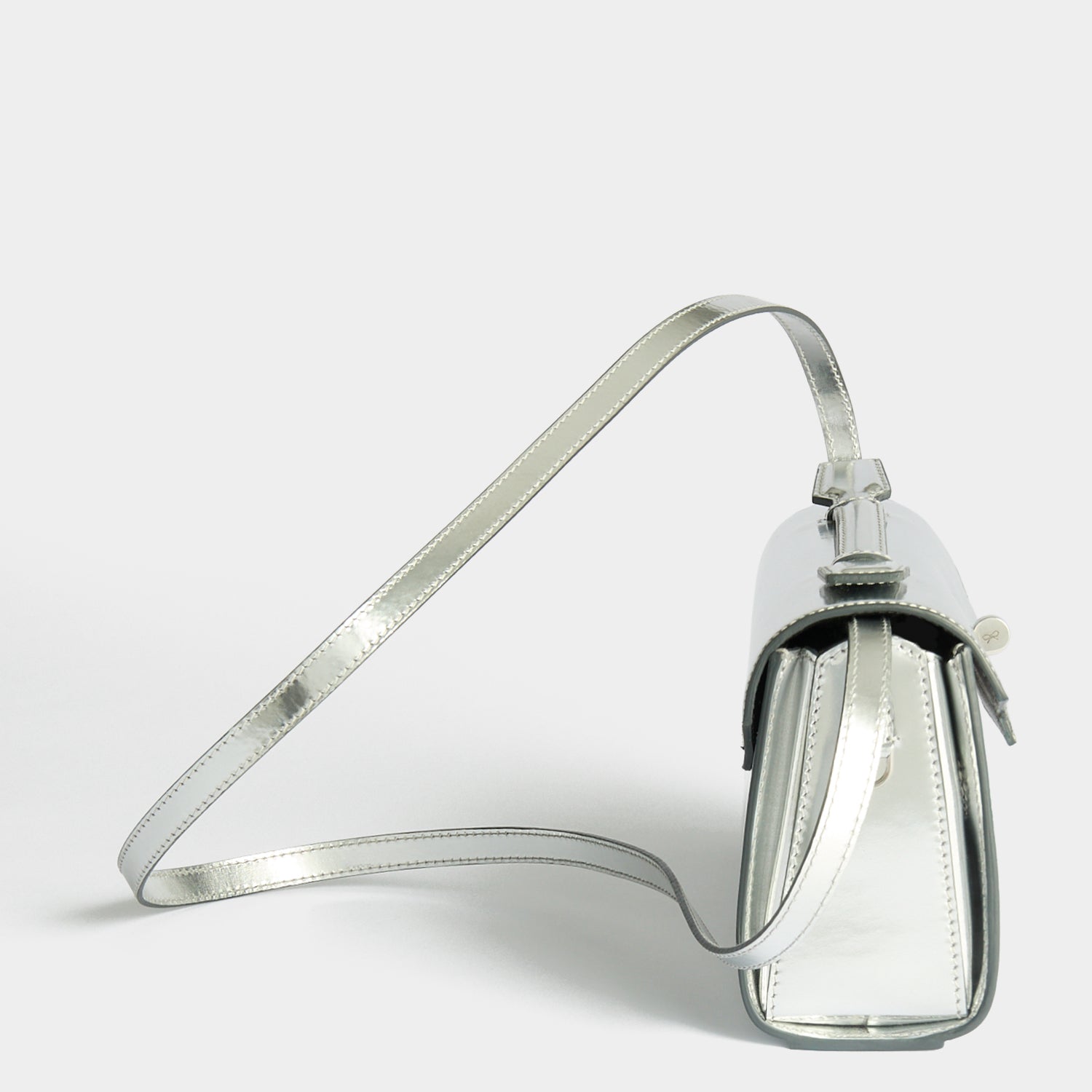 Mortimer：モティマー・クラッチ | Anya Hindmarch JP