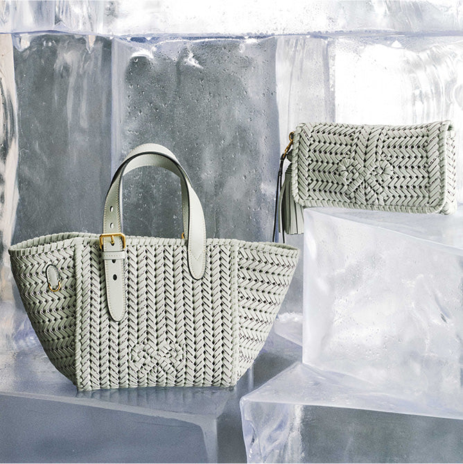 アニヤ・ハインドマーチ公式オンラインストア | Anya Hindmarch | Anya