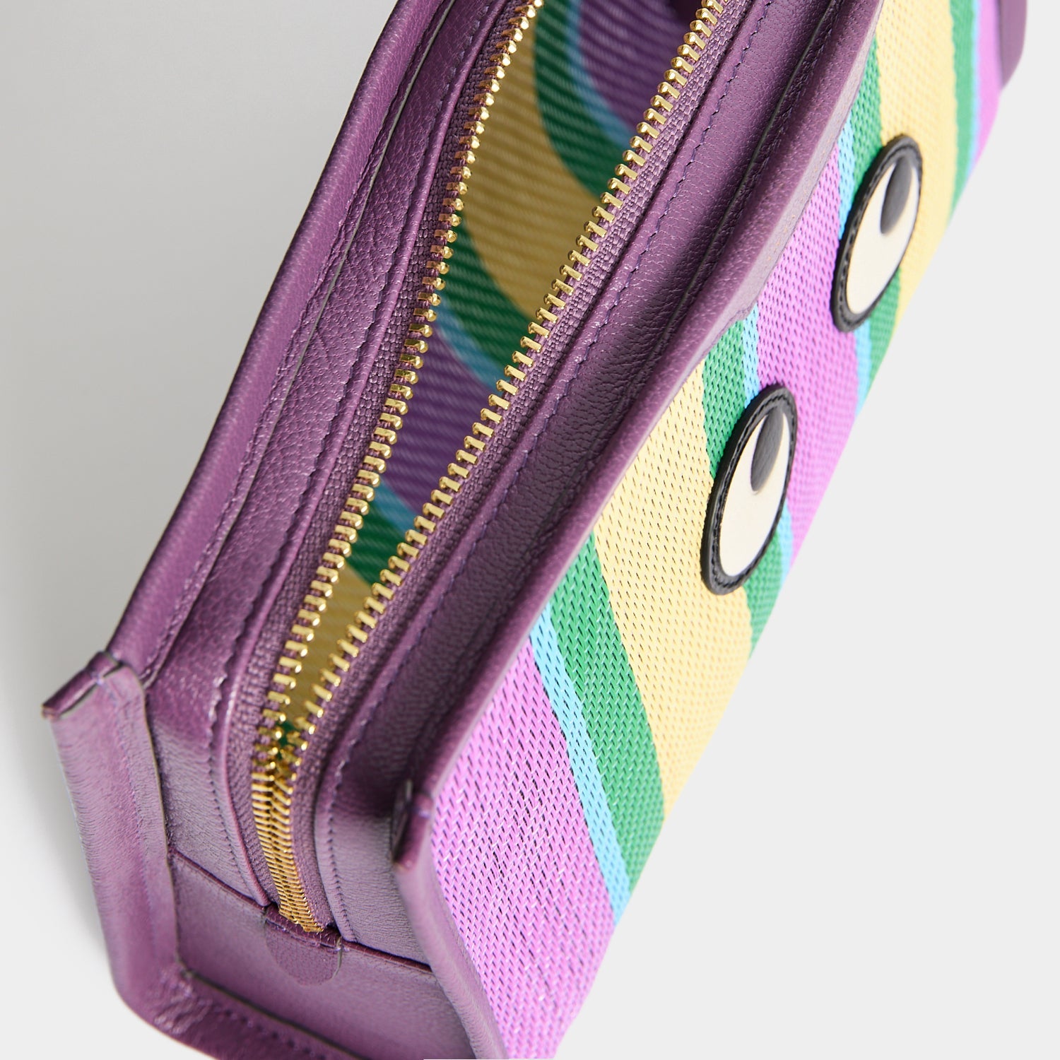 Eyes ストライプ・ポーチ | Anya Hindmarch JP