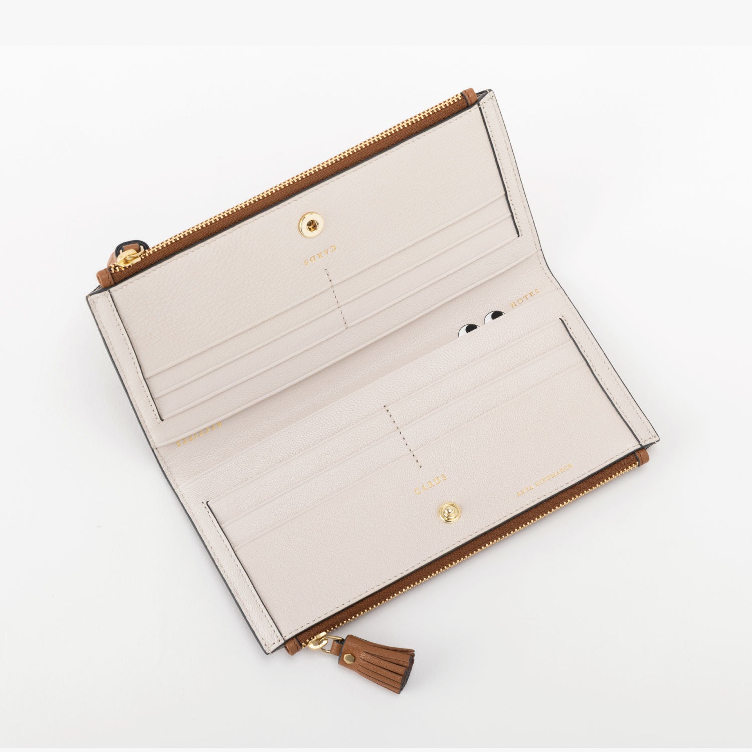 Peeping Eyes ラージ・ダブルジップ・ウォレット -

          
            Shiny Capra in PECAN/CHALK -
          

          Anya Hindmarch JP
