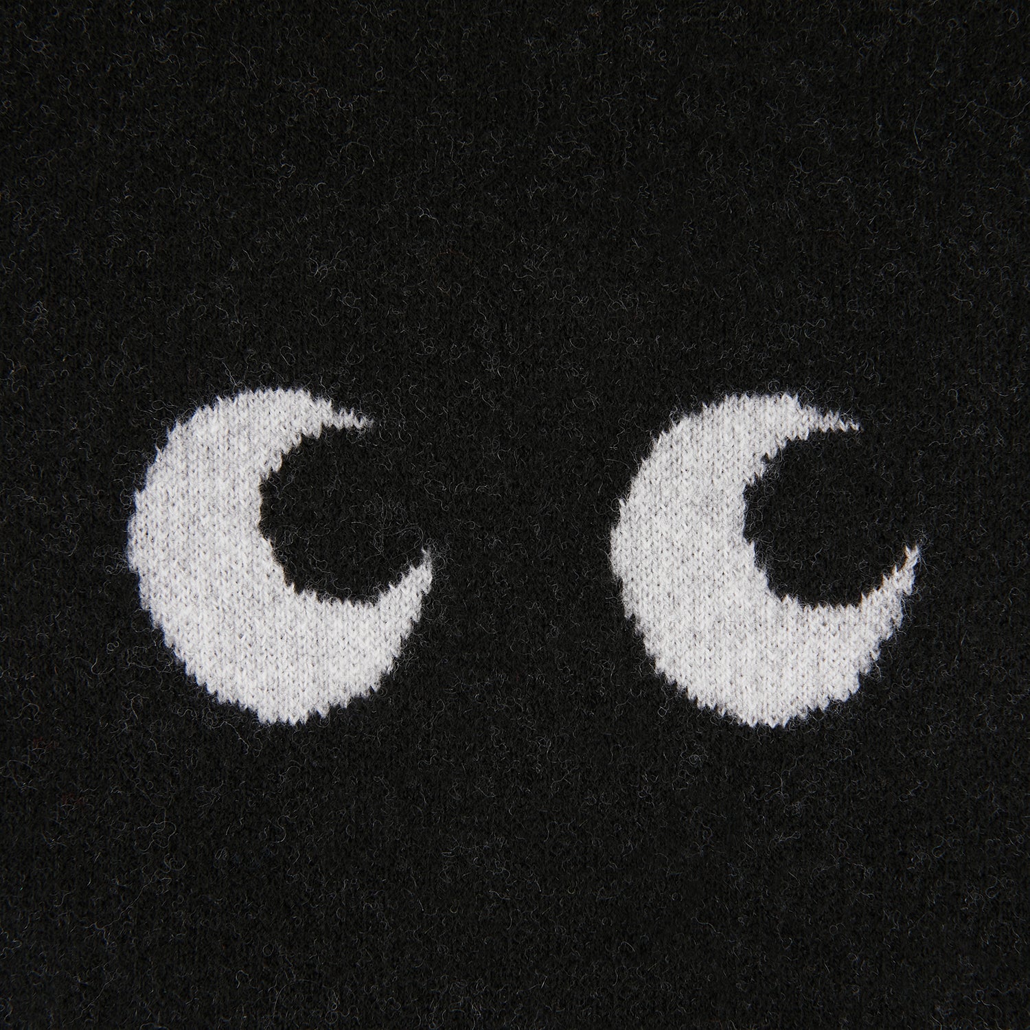 アイズ 湯たんぽカバー -

                  
                    Lambswool in Black -
                  

                  Anya Hindmarch JP
