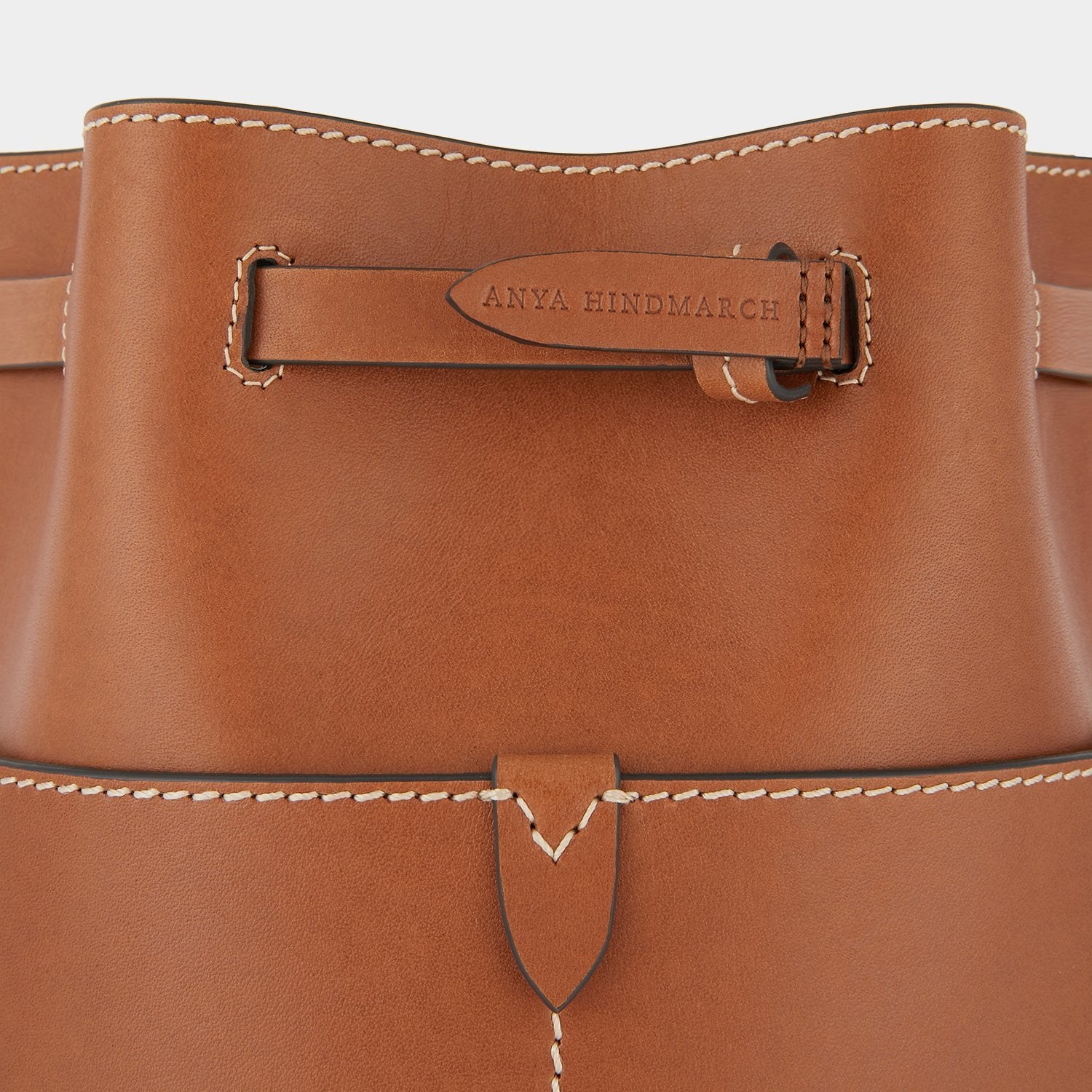 「Return to Nature」バケットバッグ スモール -

                  
                    Compostable Leather in Tan -
                  

                  Anya Hindmarch JP
