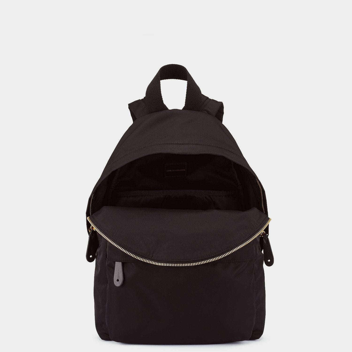 アイズ バックパック -

                  
                    Recycled Nylon with PU in Black -
                  

                  Anya Hindmarch JP
