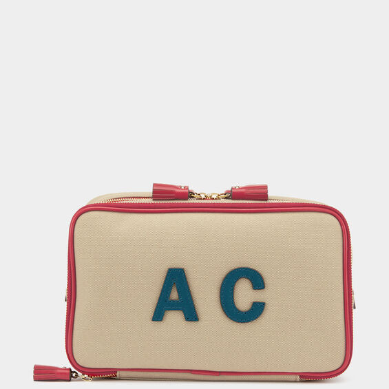 ビスポーク ウォルトン ウォッシュバッグ -

                  

                  Anya Hindmarch JP
