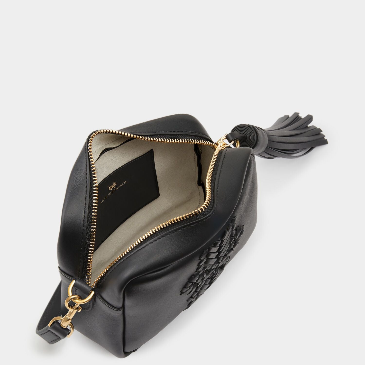 ニーソン タッセル クロスボディ -

                  
                    Circus Leather in Black -
                  

                  Anya Hindmarch JP
