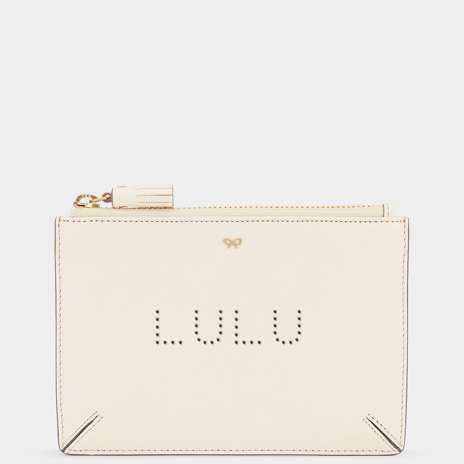 Bespoke Hole Punch Loose Pocket -

                  

                  Anya Hindmarch JP
