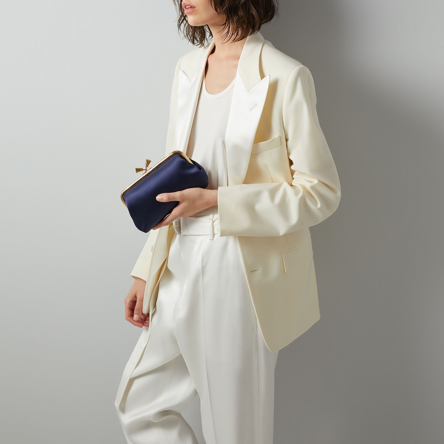 タッセル フレーム クラッチ -

          

          Anya Hindmarch JP
